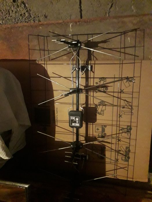 Продам антенну для местных каналов 1 новый 2 бу.