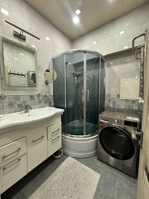 Квартира Grand Mir Hotel ЗАГС 4/6/9 100 м2