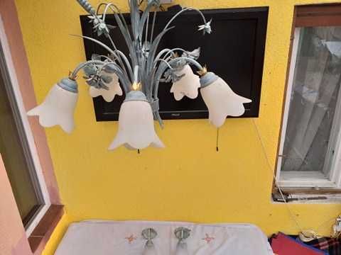 Candelabru cu cinci brate si doua aplice de perete din fier forjat