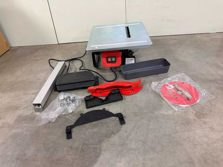 129991 Машина за плочки 600W ø180mm RD-ETC25