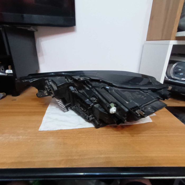 far dteapta audi a6 c8 4k0941034 full led original