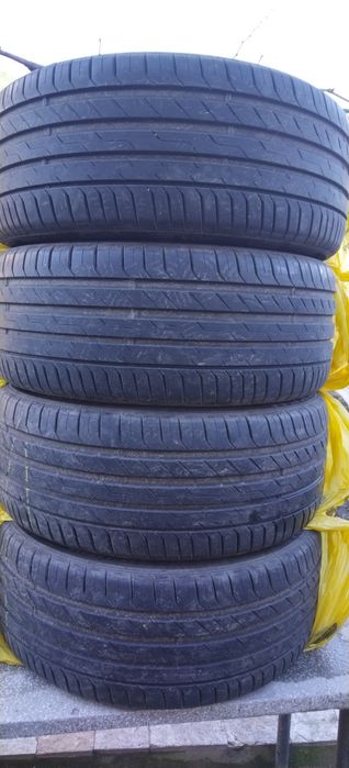 245 45 18  100Y Като нови