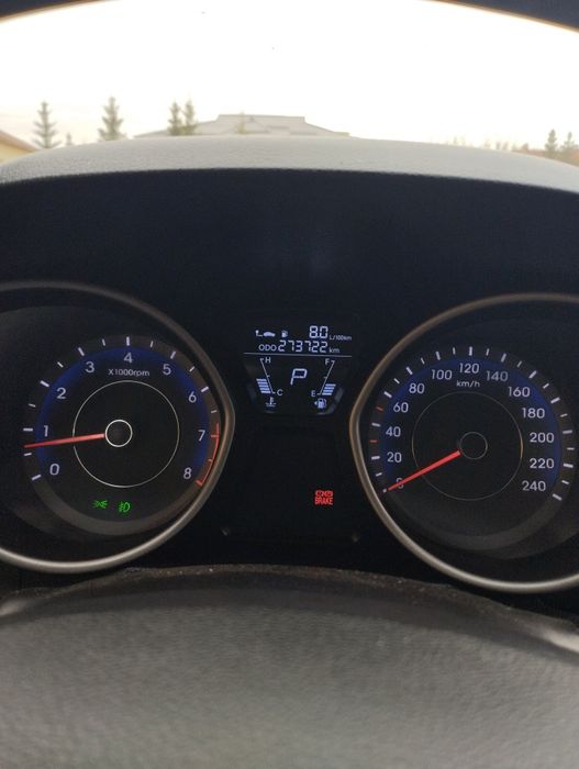 Продам Элантра 2013