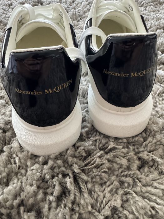 Alexander McQueen marime 43