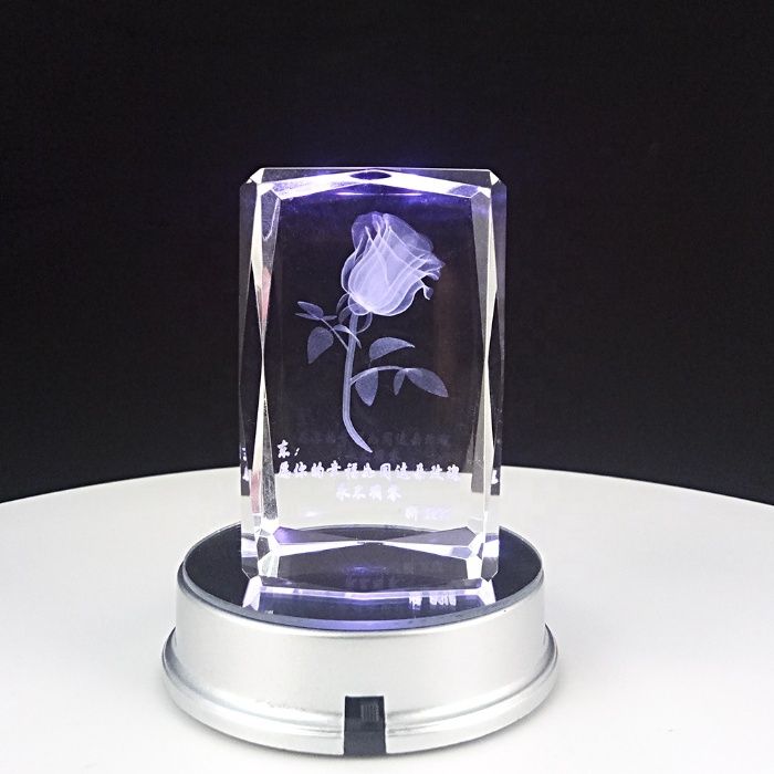 Изделия из оргстекла. Гравировка. Лазерная резка