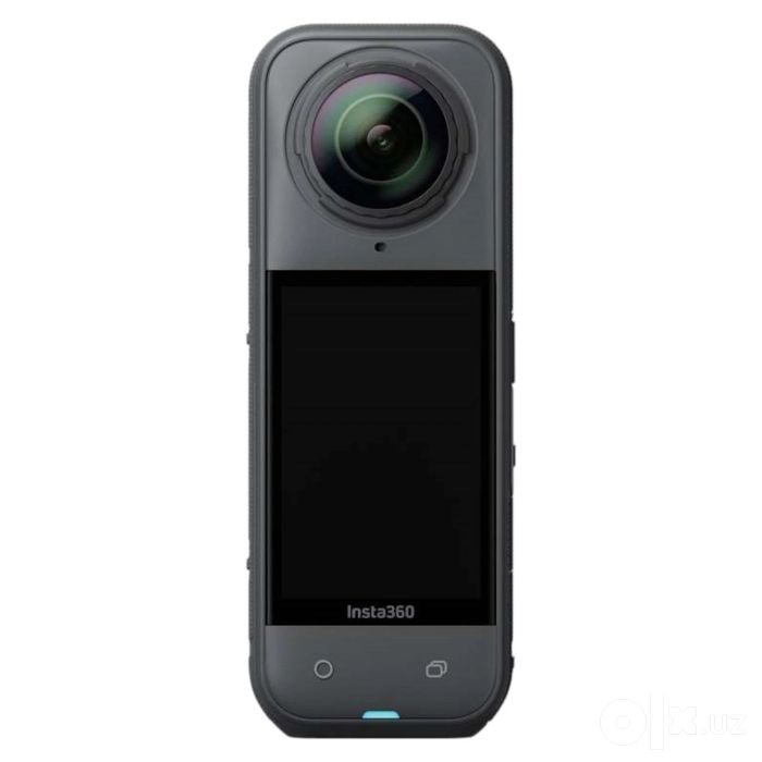 Экшн-камера Insta360 X5
