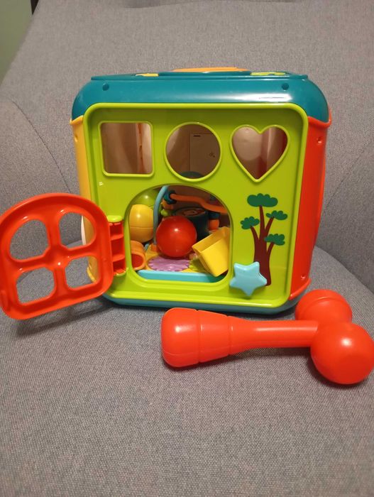 Детска играчка, забавен куб