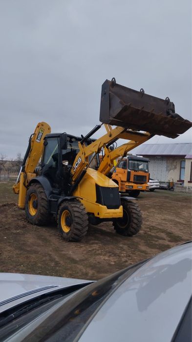 Услуги экскаватора