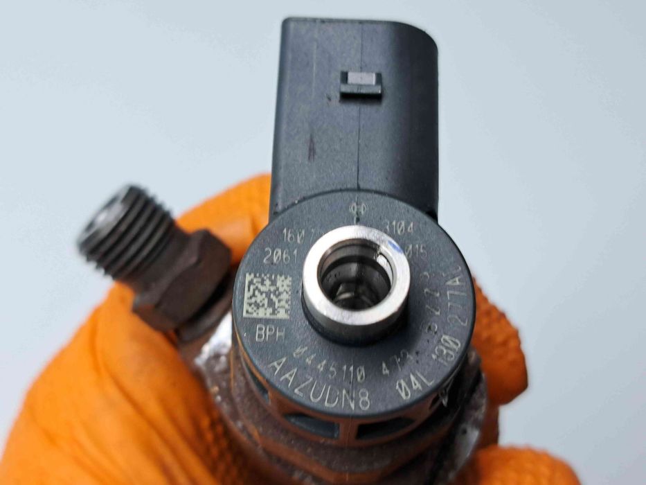 Injector  Volkswagen Golf 7 (5G) [Fabr 2014-prezent] 04L130277AD 1.6 T