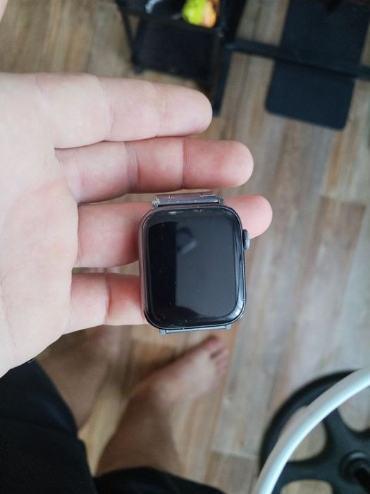 Продам часы apple оригинал