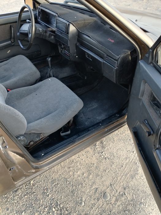 Продам ваз 2109.