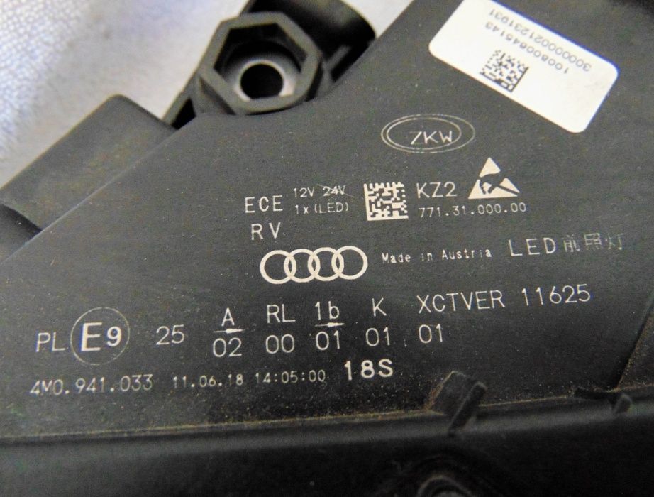 Audi Q7 Typ 4M set faruri far stanga dreapta full led matrix 2018