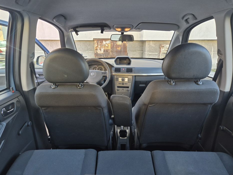 Лек Автомобил Opel Meriva