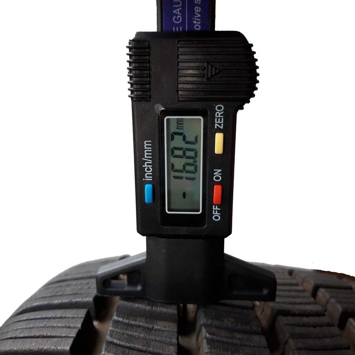 Дълбокомер Уред За Измерване На Дебелината На грайфера На Гумуте