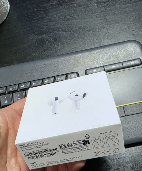 Casti Apple airpods 4