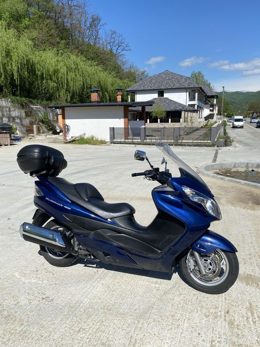 Vand maxi scuter………………..