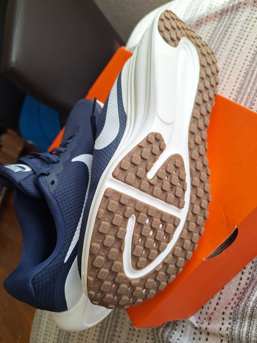 Оригинални маратонки NIKE