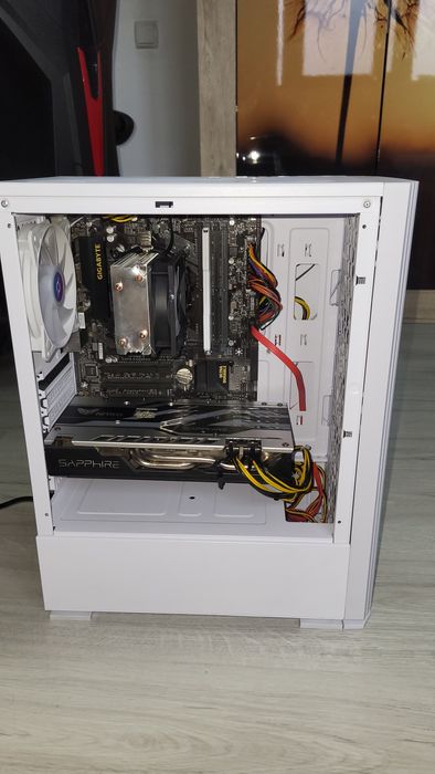 PC Gaming 1080p – i5-7600K, RX 580 8GB, 16GB RAM, SSD+HDD