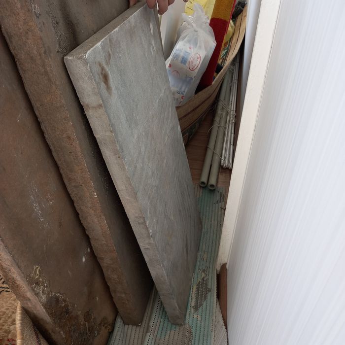 Срочно продам керамогранитные плиты