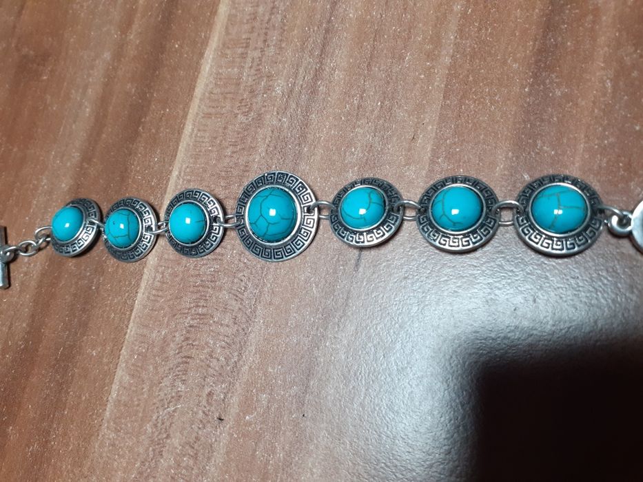 Бижутерия    автентична