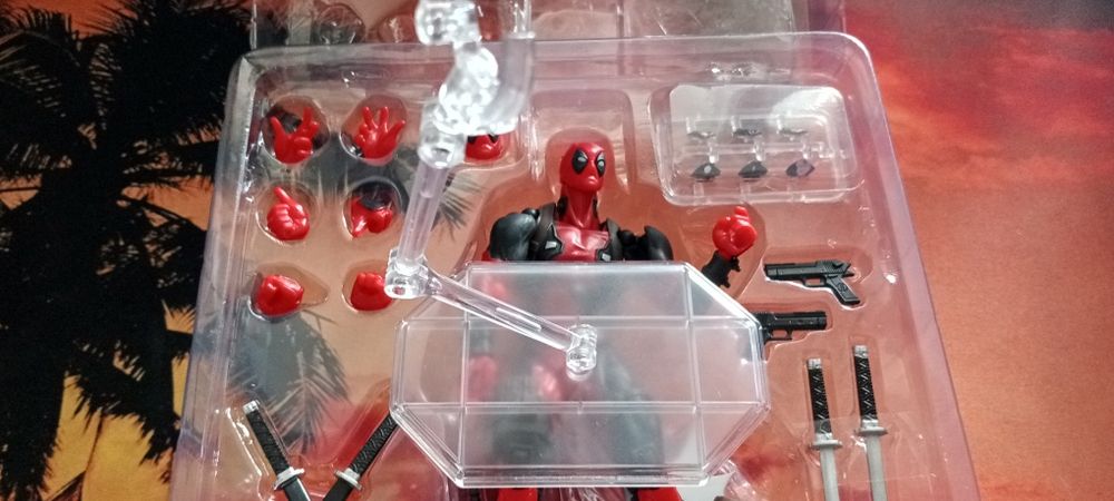 Экшен фигурка Дэдпул Deadpool