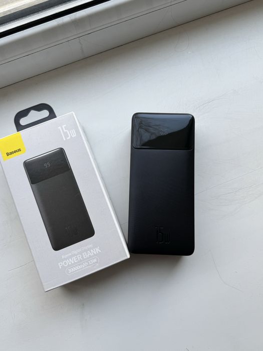 Срочно продам повер банк Baseus original
