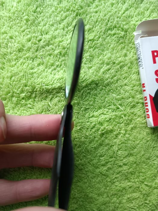 Lupa de buzunar din sticla