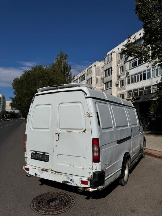 Продам Газель цельнометалическую