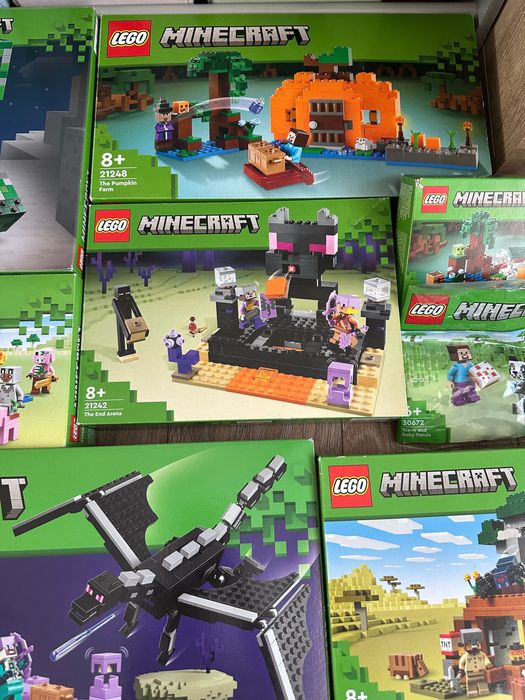 Lego Minecraft creeper