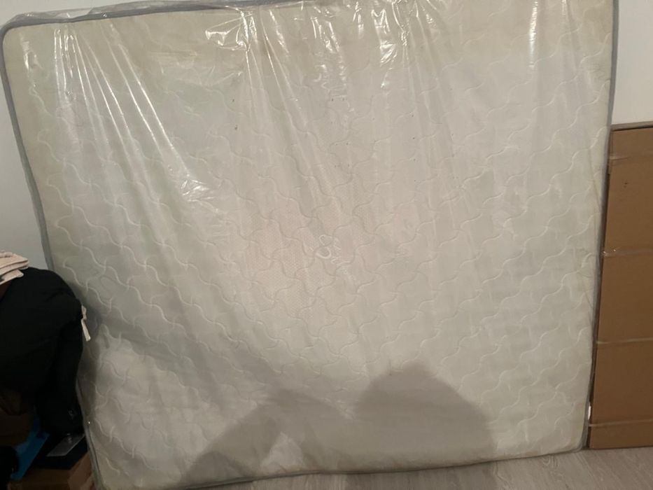 продам белый матрас