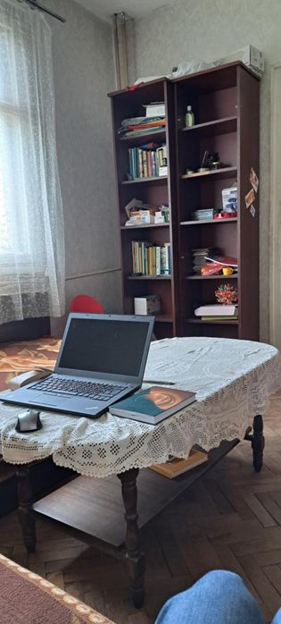 Продава се Двустаен апартамент в Велико Търново, Център - 65 кв.м за 1525 €/кв.м - Снимка #2