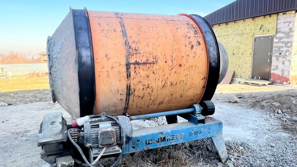 Продам бетономешалку