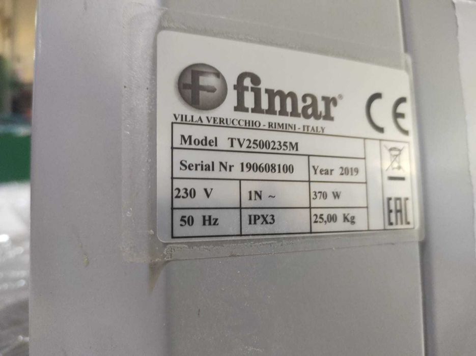 Mașină taiat/razuit legume, fructe si brânzeturi - Made in Italia