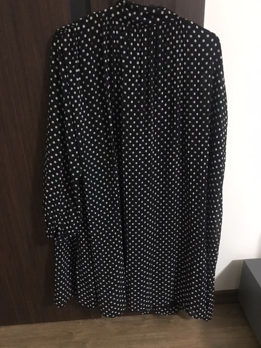 Rochie cu buline Zara