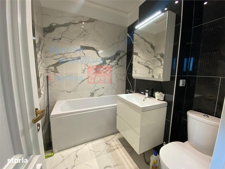 Apartament 3 camere, etaj intermediar, bloc nou, Tatarasi