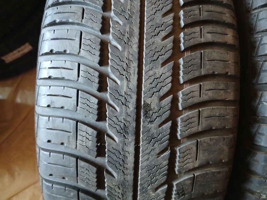Зимни гуми 16цола Goodyear.205/55/15-6.5мм-грайфер