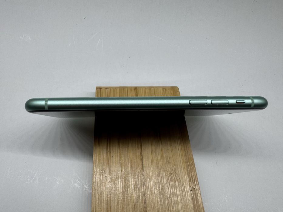 Apple iPhone 11 64Gb Green Neverlocked