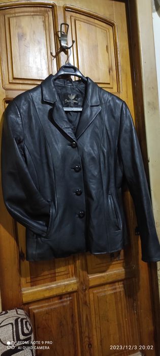 Пиджак женский кожаный