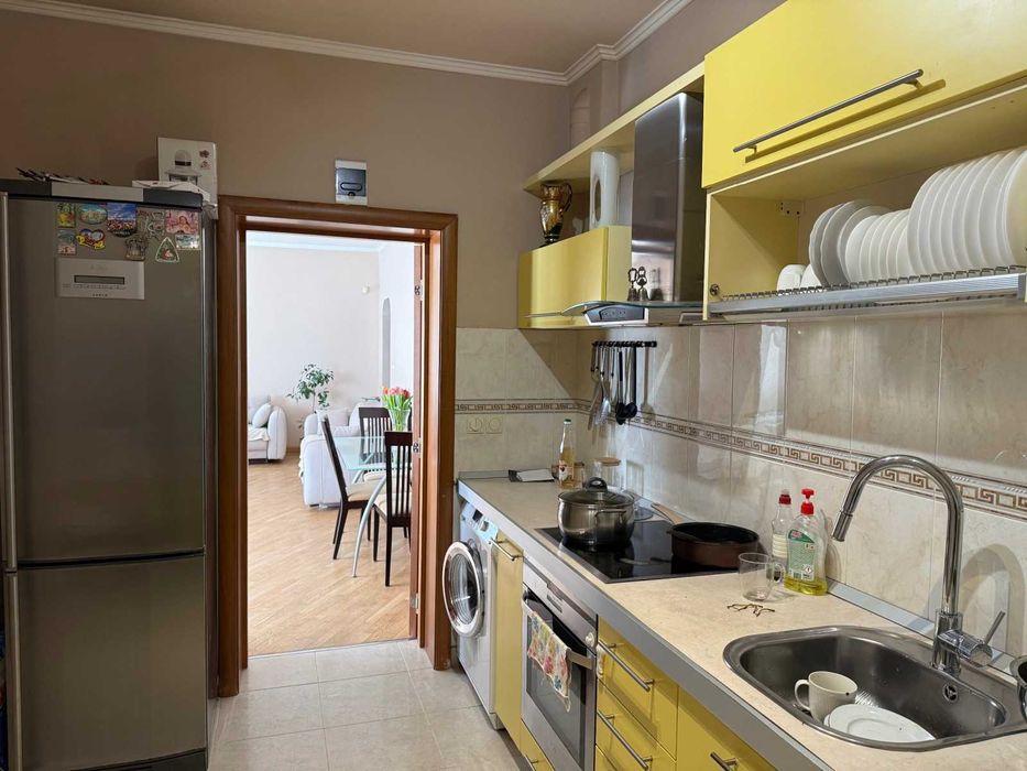 Продава се Четиристаен апартамент в София, Иван Вазов - 128 кв.м за 2729 €/кв.м - Снимка #6