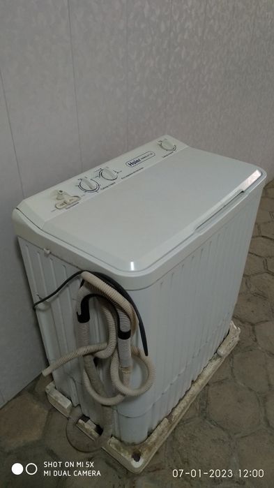 Продаётся стиральная машина  Haier