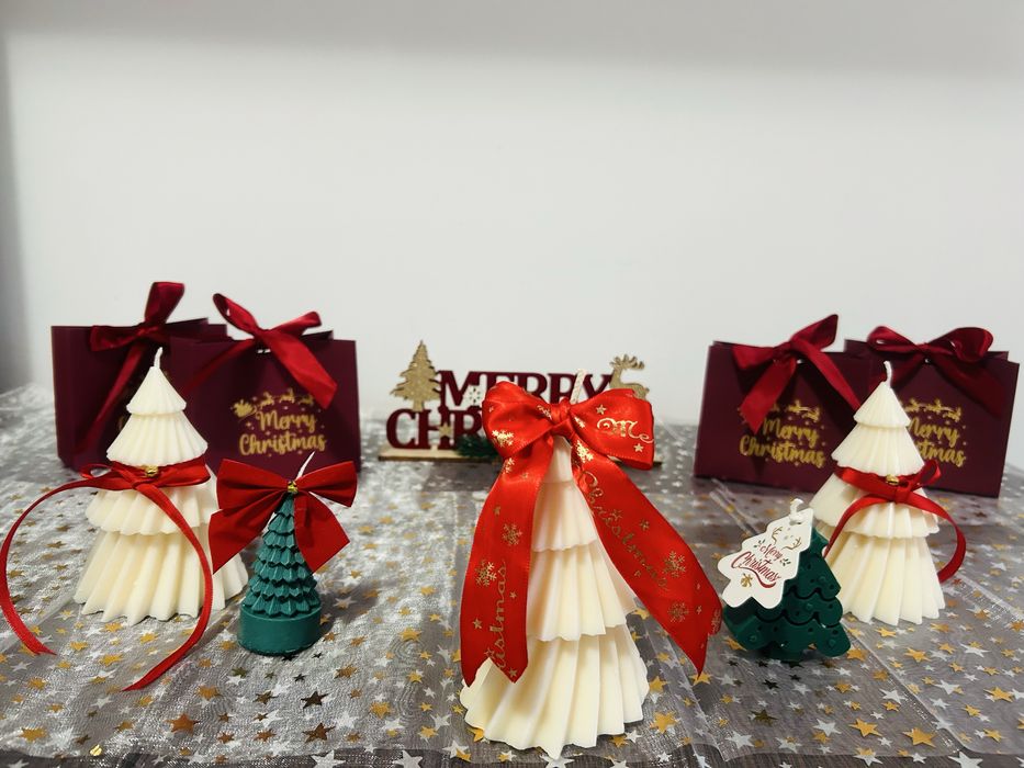 Lumanari parfumate de Craciun