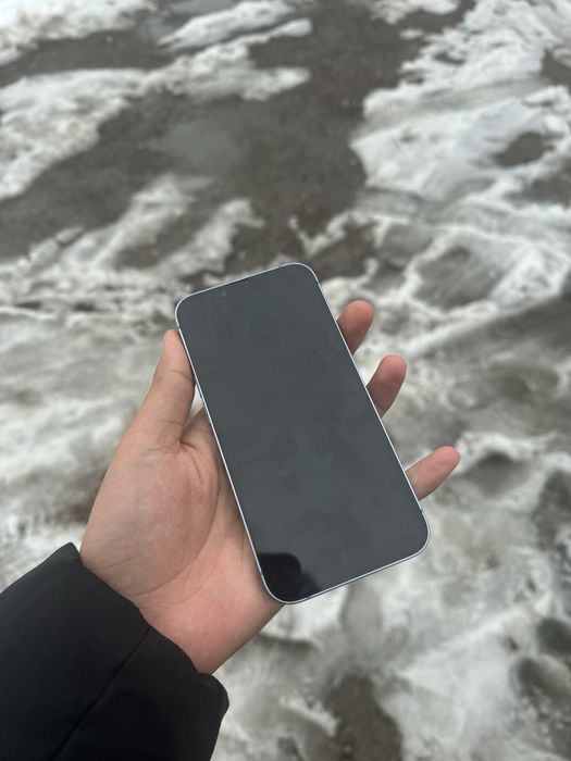 Iphone 14 128 blue….