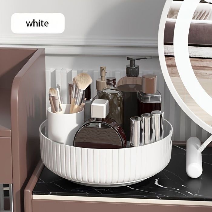 В наличии органайзер