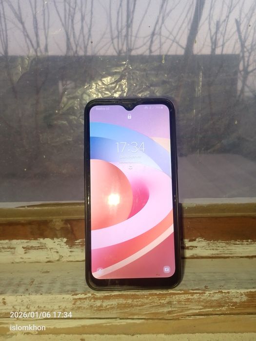 Samsung 10s sotiladi