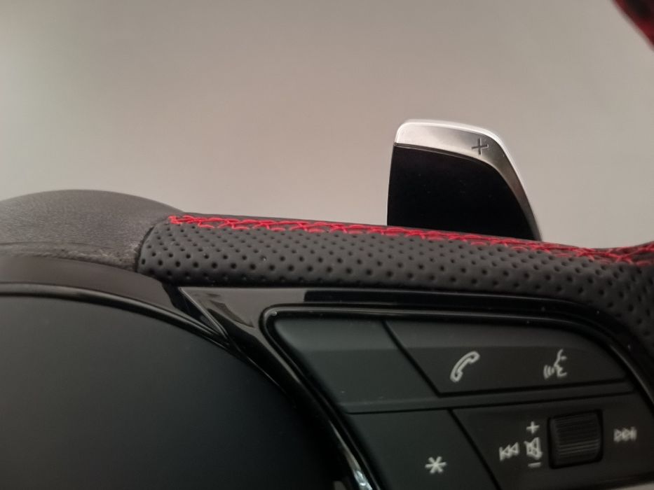 ТОП Волан S-line Audi A3 A4 A5 A6 A7 A8 Q3 Q5 Q7 комплект с Аербег