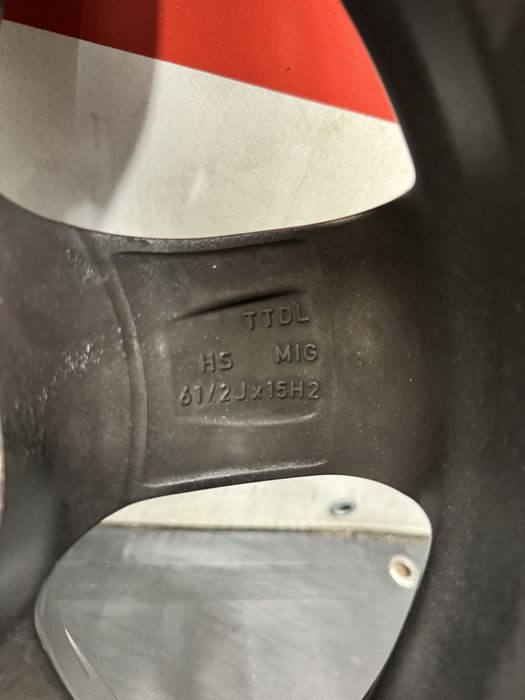 Алуминиеви джанти Dezent, 4 броя, 15 цола, 5х112