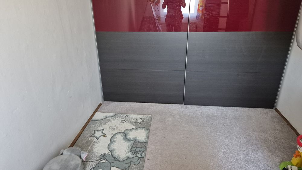 Vand Apartament la CHEIE !!! 2 camere