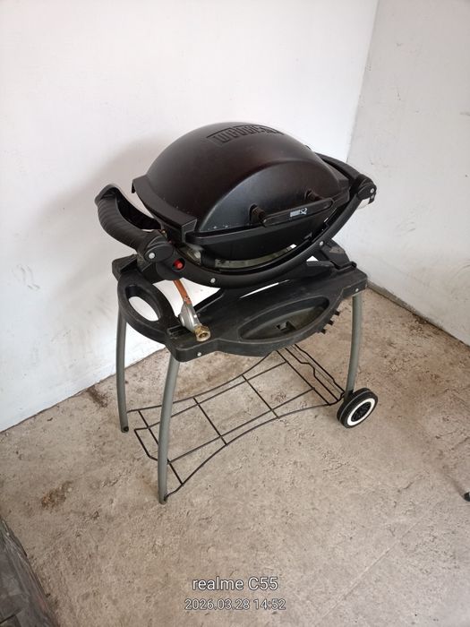 Барбекюта на дървени въглища