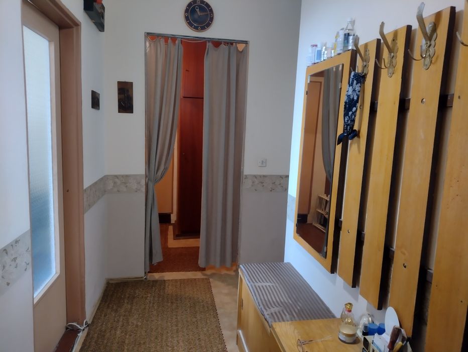 Продава се Тристаен апартамент в Добрич, Христо Ботев - 87 кв.м за 880 €/кв.м - Снимка #6