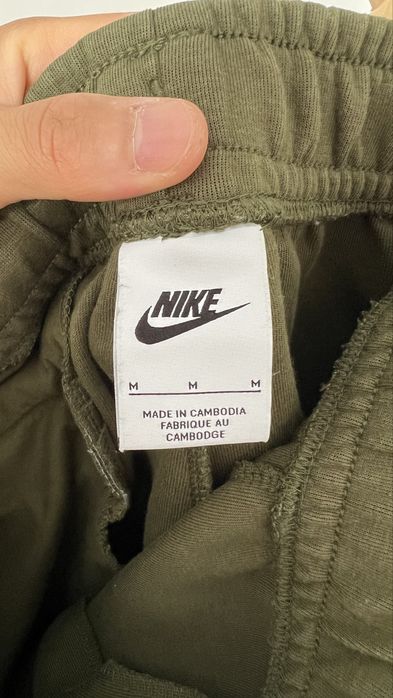 Брюки на каждый день от бренда Nike